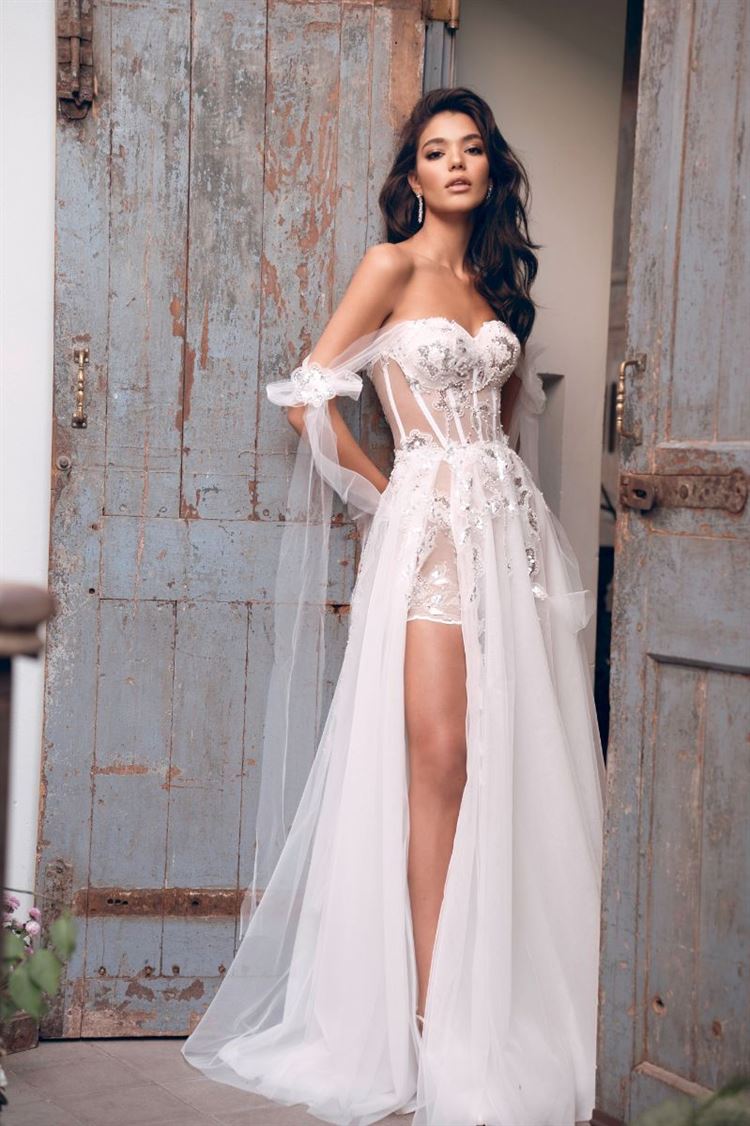 קולקציית 2023 של גלית רוביניק (צילום: אלמוג גבאי)