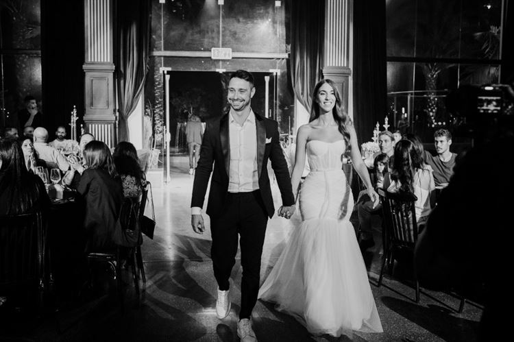 שמלה שנייה מהסטודיו של מורן טובול. החתונה של עדן וטל (צילום: your story)