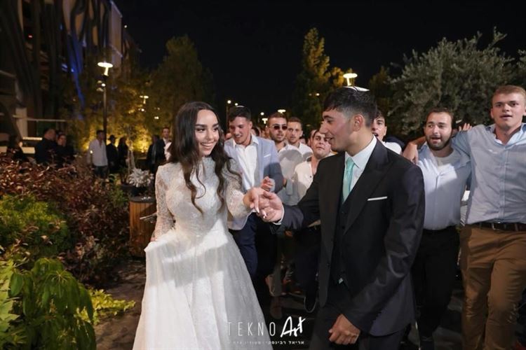 החתונה של אסתר פדידה וגל אריאל (צילום: אריאל רבינסקי)