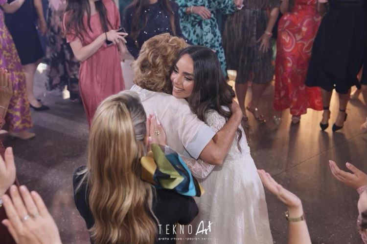 החתונה של אסתר פדידה וגל אריאל (צילום: אריאל רבינסקי)