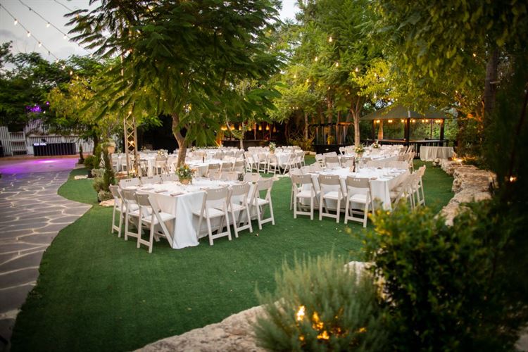 מתחם האירועים 'אגדת דשא' (צילום: יחצ)