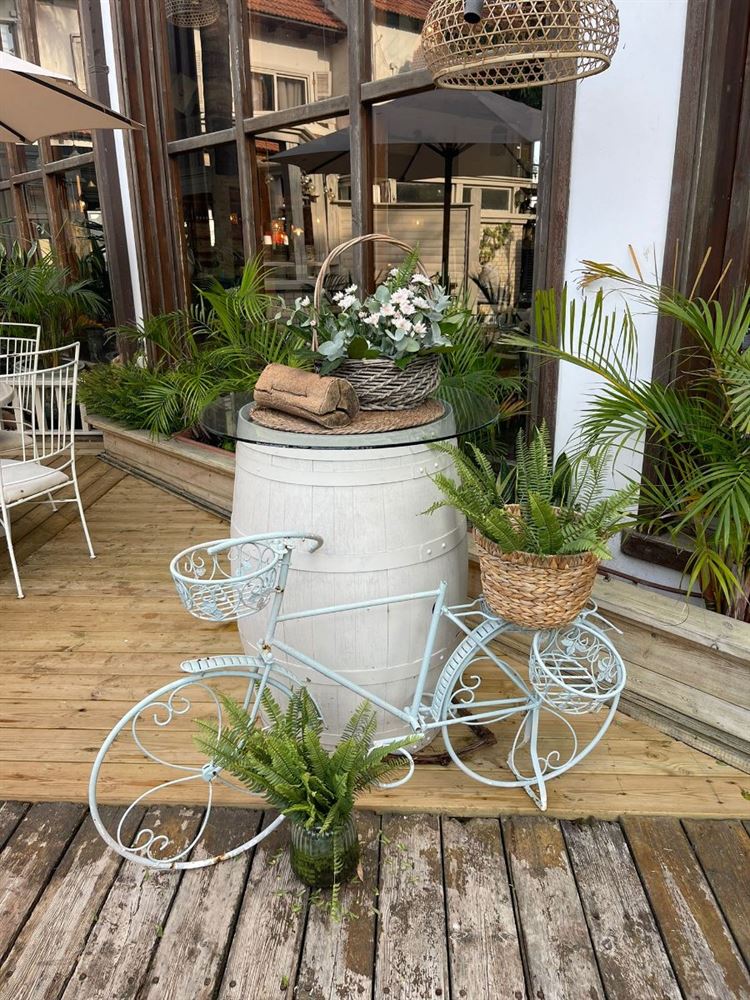 מתחם האירועים 'אגדת דשא' (צילום: יחצ)