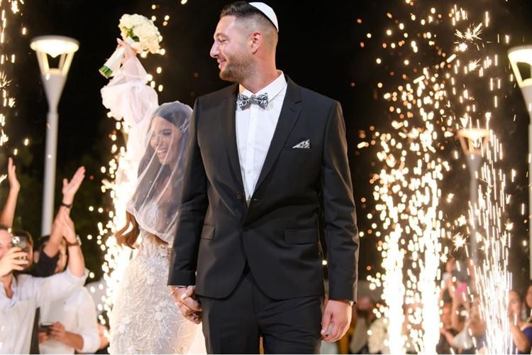 החתונה של ענבל חכמון ומארו ג'נח צילום: אלעד סאסי)