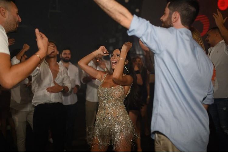 החתונה של ענבל חכמון ומארו ג'נח צילום: אלעד סאסי)