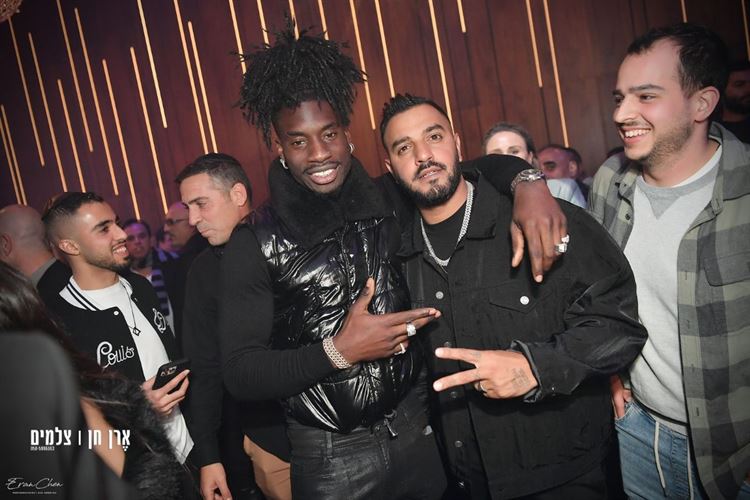 קומסי קומסה, מסיבת ההפתעה של איתי לוי (צילום: ארן חן)