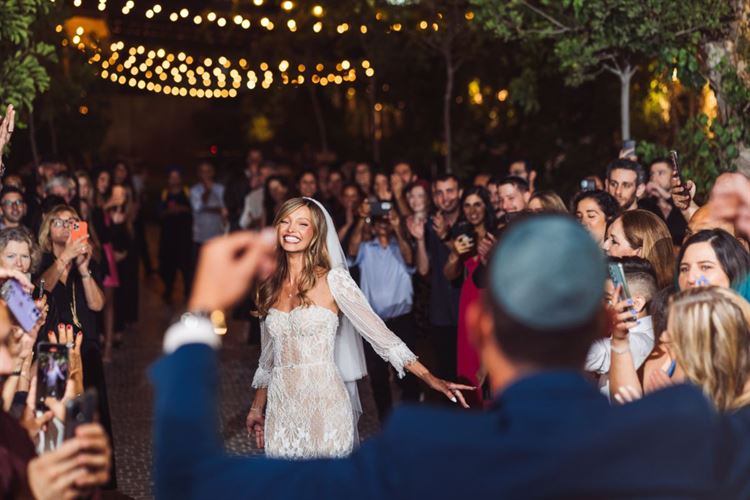 החתונה של נטלי פיץ ושי מסינטר (צילום: pacana weddings)