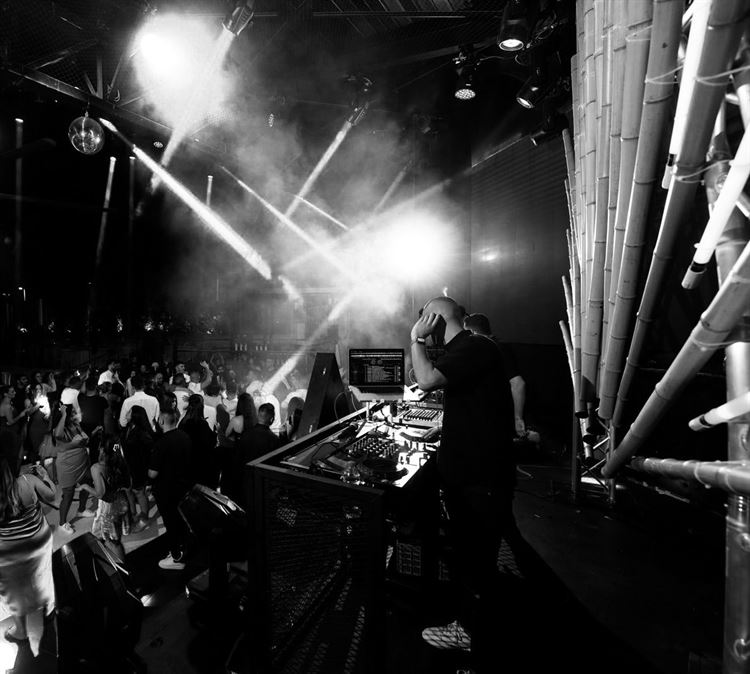 החתונה של אוראל חזיזה וגל הללי (צילום: קמליה)