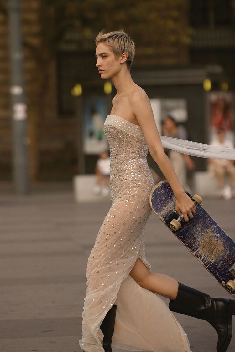 קולקציית 2023 של מעצבת שמלות הכלה ליז מרטינז (צילום: דודי חסון)