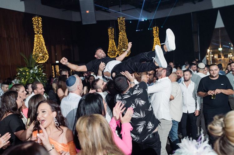 החתונה של שרית ישר ומשה דניאל (צילום: שלומי ביטון)