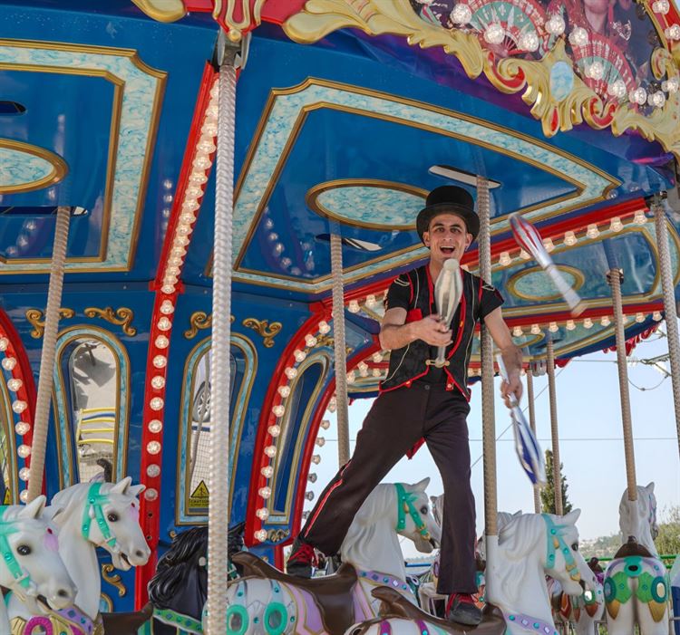 (צילום: וואלה! מזל טוב)