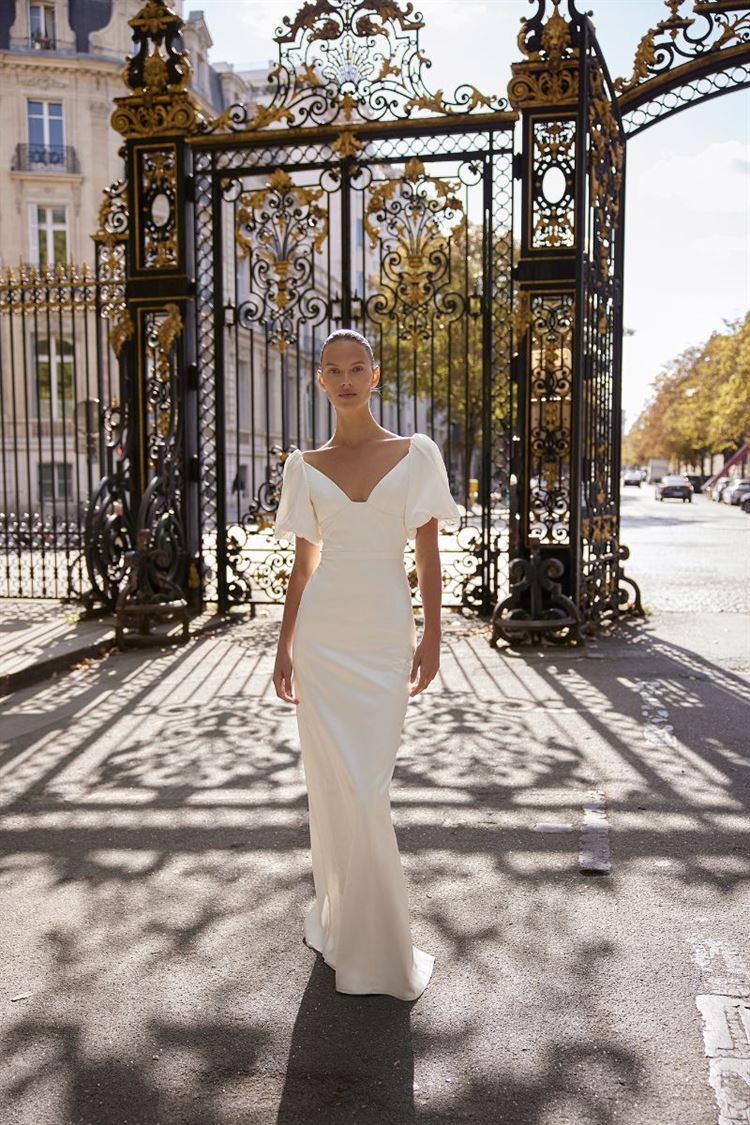 קולקציית 2023 של מעצבת שמלות הכלה ליז מרטינז (צילום: דודי חסון)