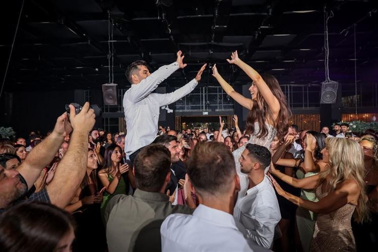 החתונה של מאי אלחסיד ודין ססי (צילום: אורי חיון)