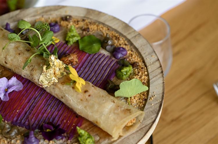 התפריט החדש של מתחם האירועים 'סקיי גארדן' (צילום: וואלה מזל טוב)