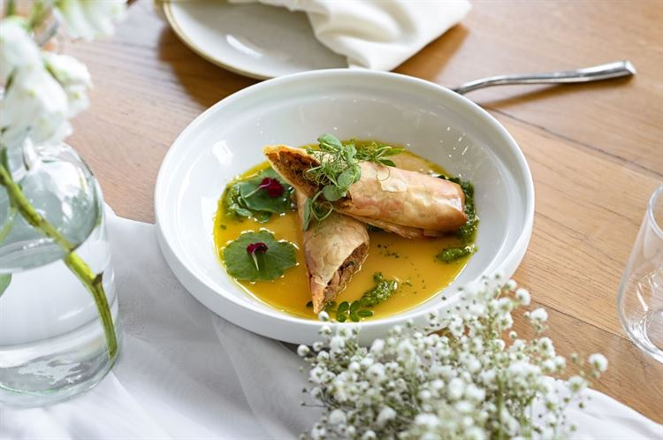 התפריט החדש של מתחם האירועים 'סקיי גארדן' (צילום: וואלה! מזל טוב)