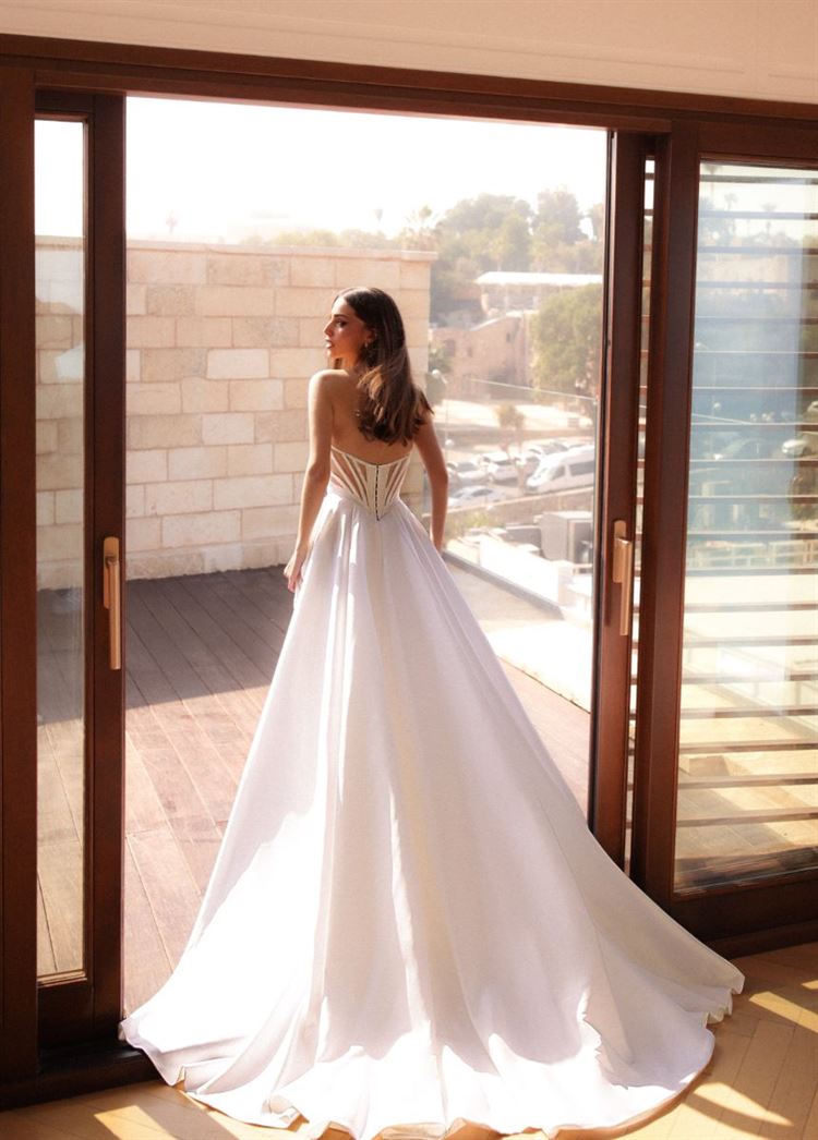 קולקציית 2023 של שלומית אזרד (צילום: יח