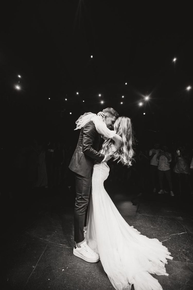 החתונה של ליאור גרפי ואביב סולומון (צילום: עידו סיטבון)