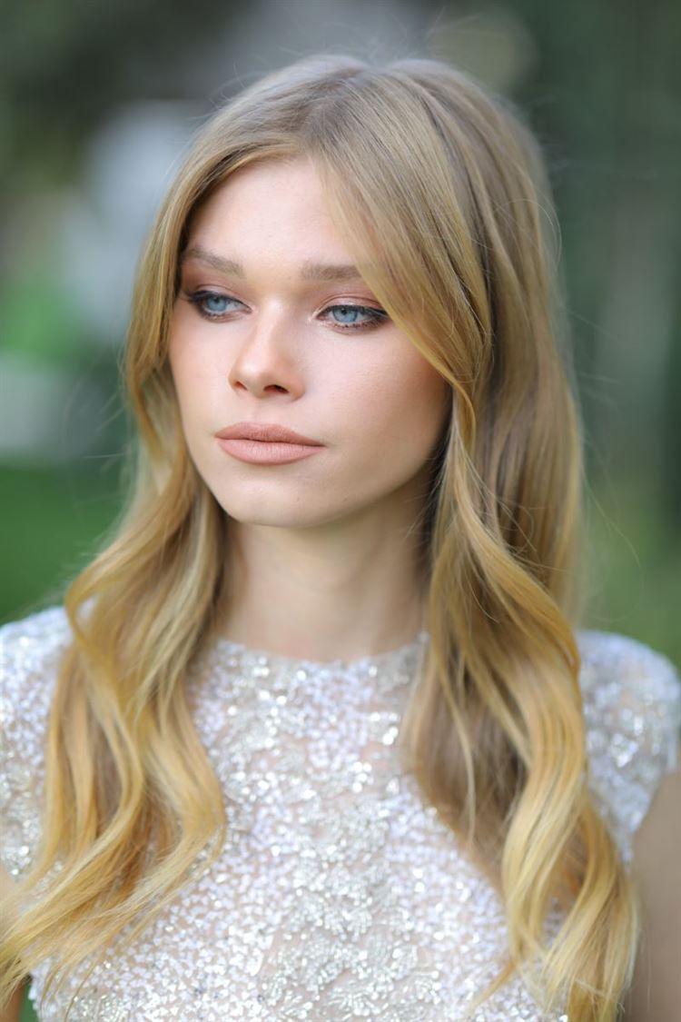 סומק רך ועדין להשלמת הלוק (צילום: וואלה מזל טוב)