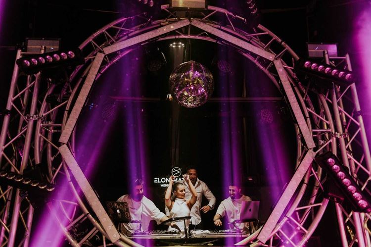 החתונה של אמילי ומיכאל (צילום: עומר שפירא)