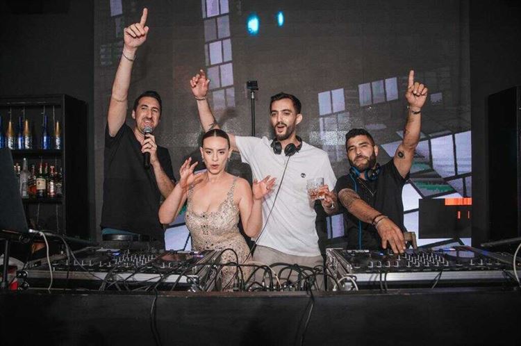 החתונה של לי ואביב (צילום: ניצן גינת וצוות ריממבר צלמים)