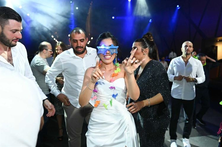 החתונה של גל ולירן (צילום: אספוסה)