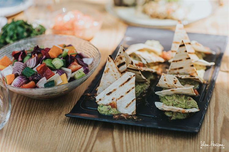 הפקת וואלה! מזל טוב בטרויה (צילום: עידן חסון)