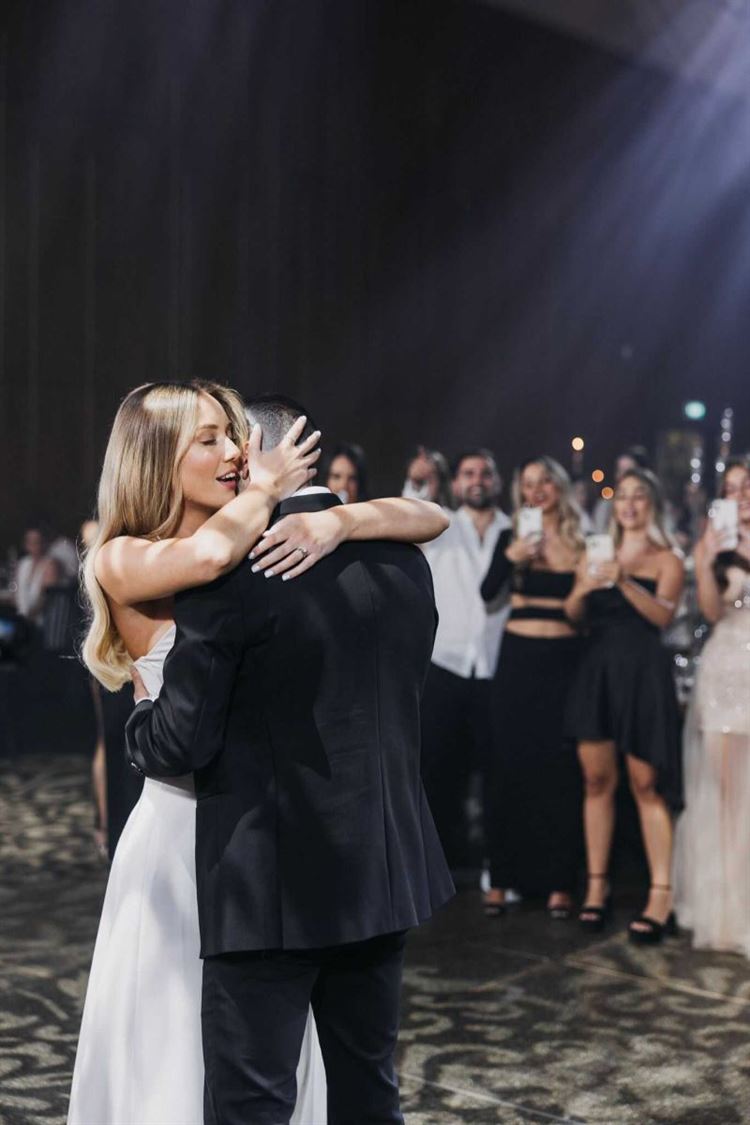 החתונה של רוני ובר (צילום: שחר ארביב)