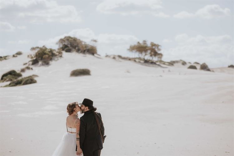 החתונה של אלעד ודריה (צילום: עידו סיטבון)