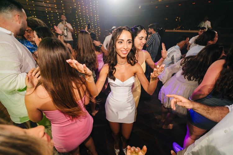 החתונה של קארין ודולב (צילום: אלמוג שלו - קליקה)