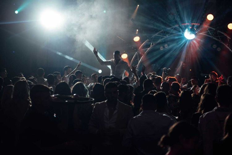 החתונה של יובל ואבי (צילום: stories photography)