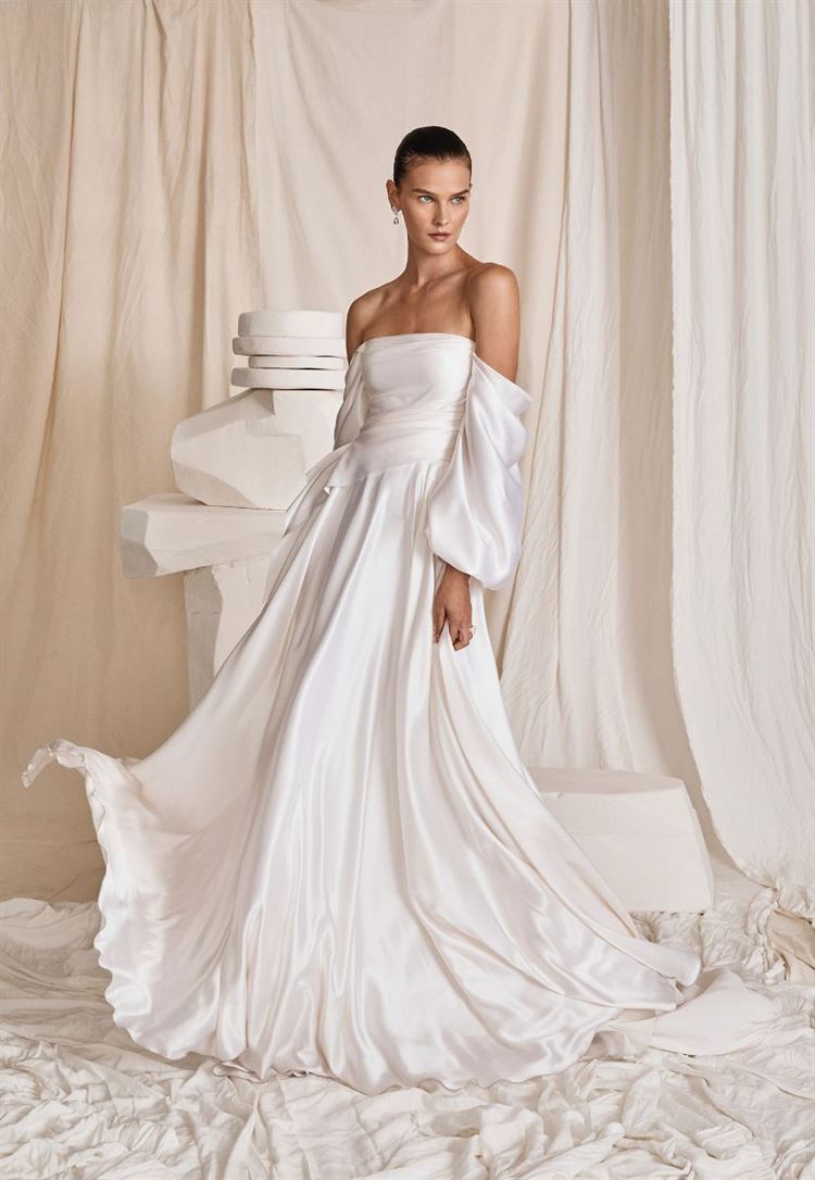 מבחר שמלות במחירים של 3,000-8,000 ש