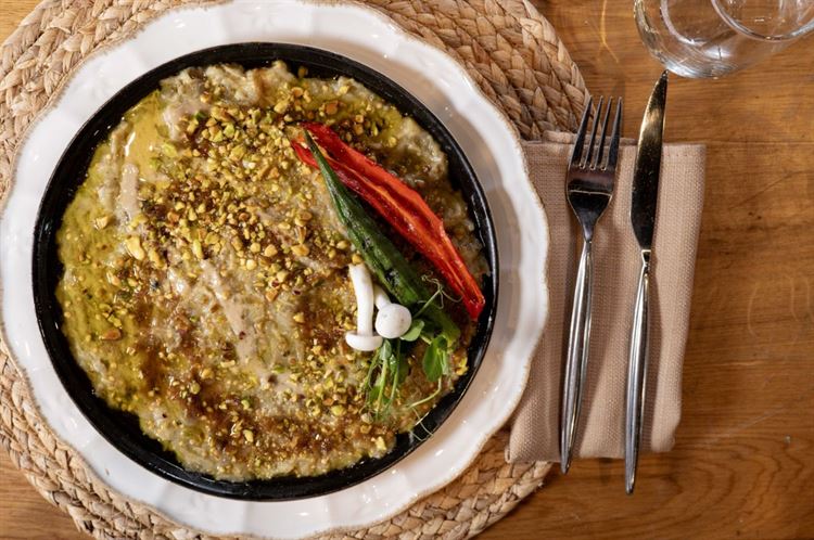 קרפצ'יו חצילים (צילום: וואלה מזל טוב)