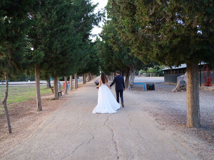 החתונה של מילנה ורוברט (צילום: מיקי סוויסה)