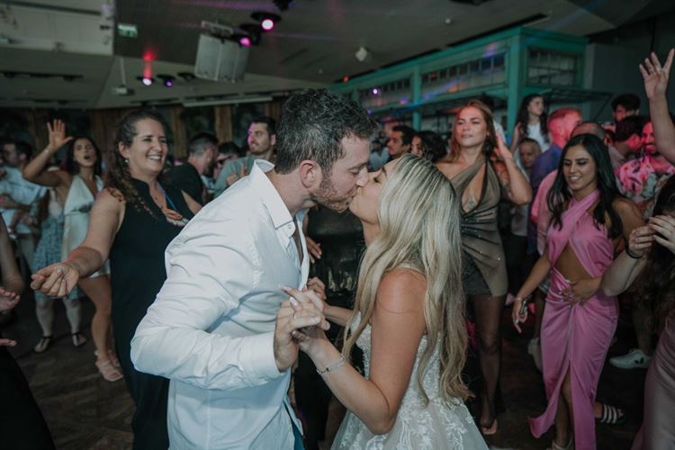 החתונה של שיר ואופק (צילום: איתי אהרון)