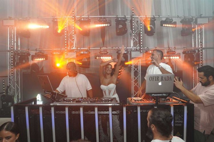 החתונה של ליאל ומושיקו (צילום: רון קובי)