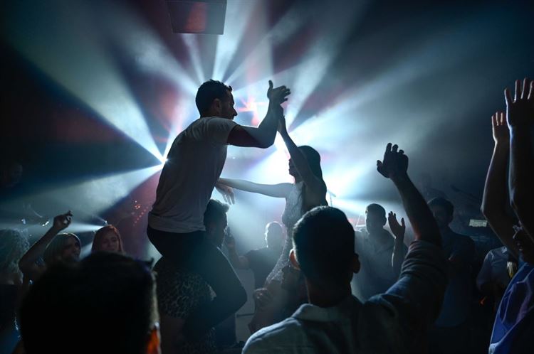 החתונה של עדי ובן (צילום: אלון גרובר)