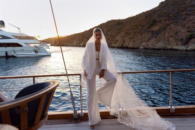 מתוך קולקציית 2024  Liel & Cavalli