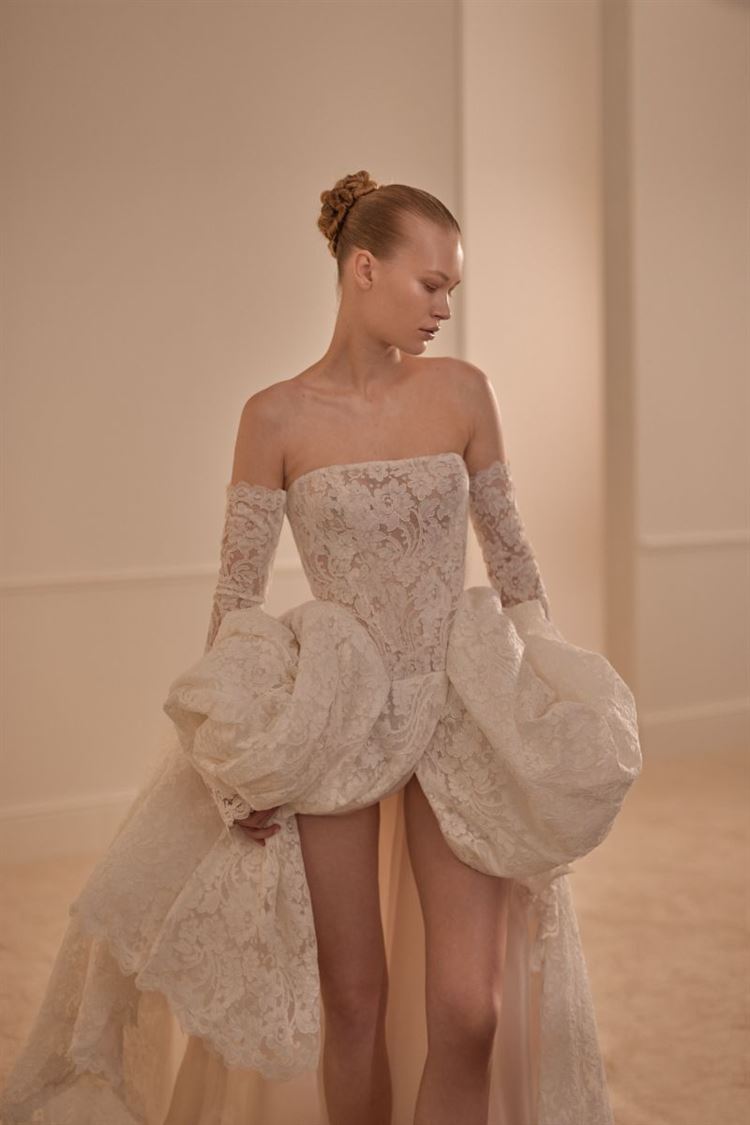 זוהרת בלבן: קולקציית הכלות של ליהי הוד 2025 11