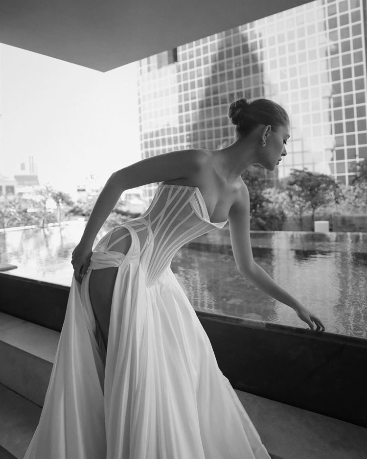 התחתני בסטייל: קולקציית 2024 של שלומית אזרד 11