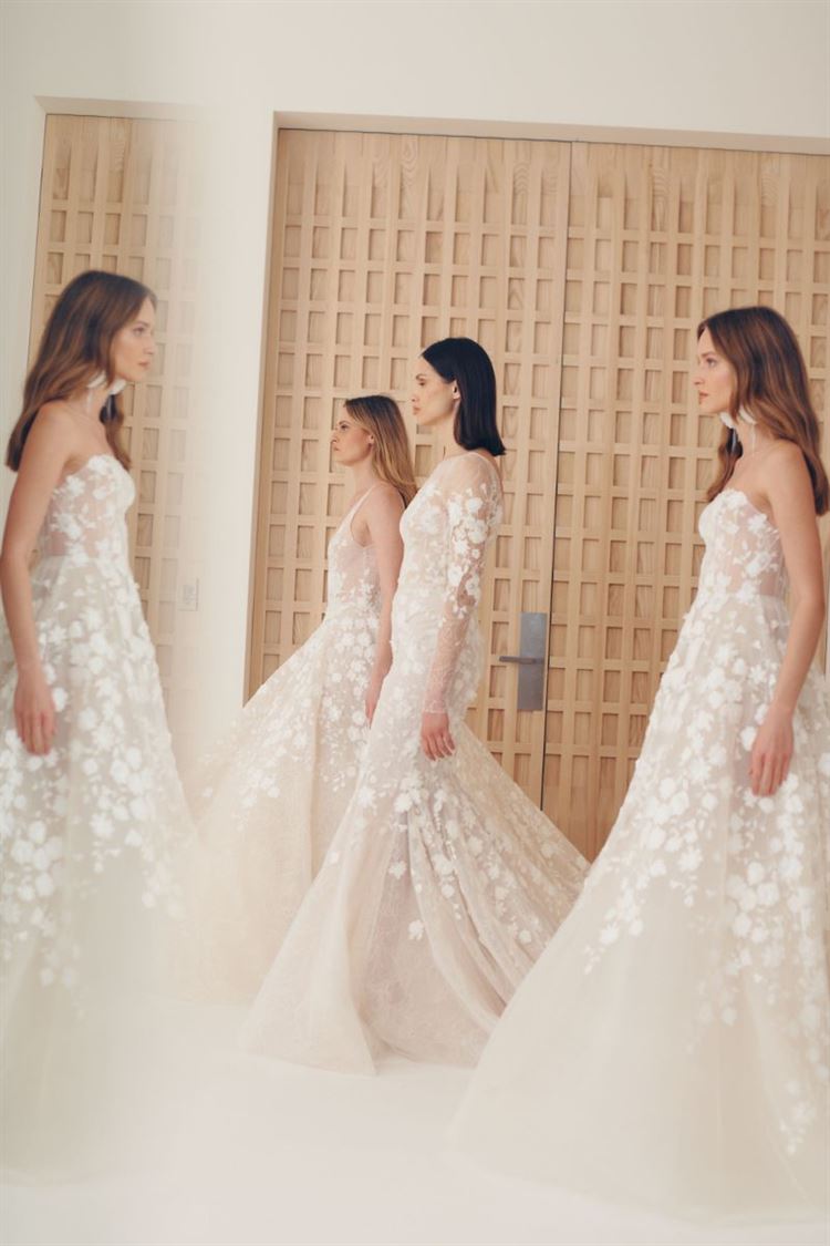 קולקציית הכלות של מירה צבילינגר: השתקפויות 6