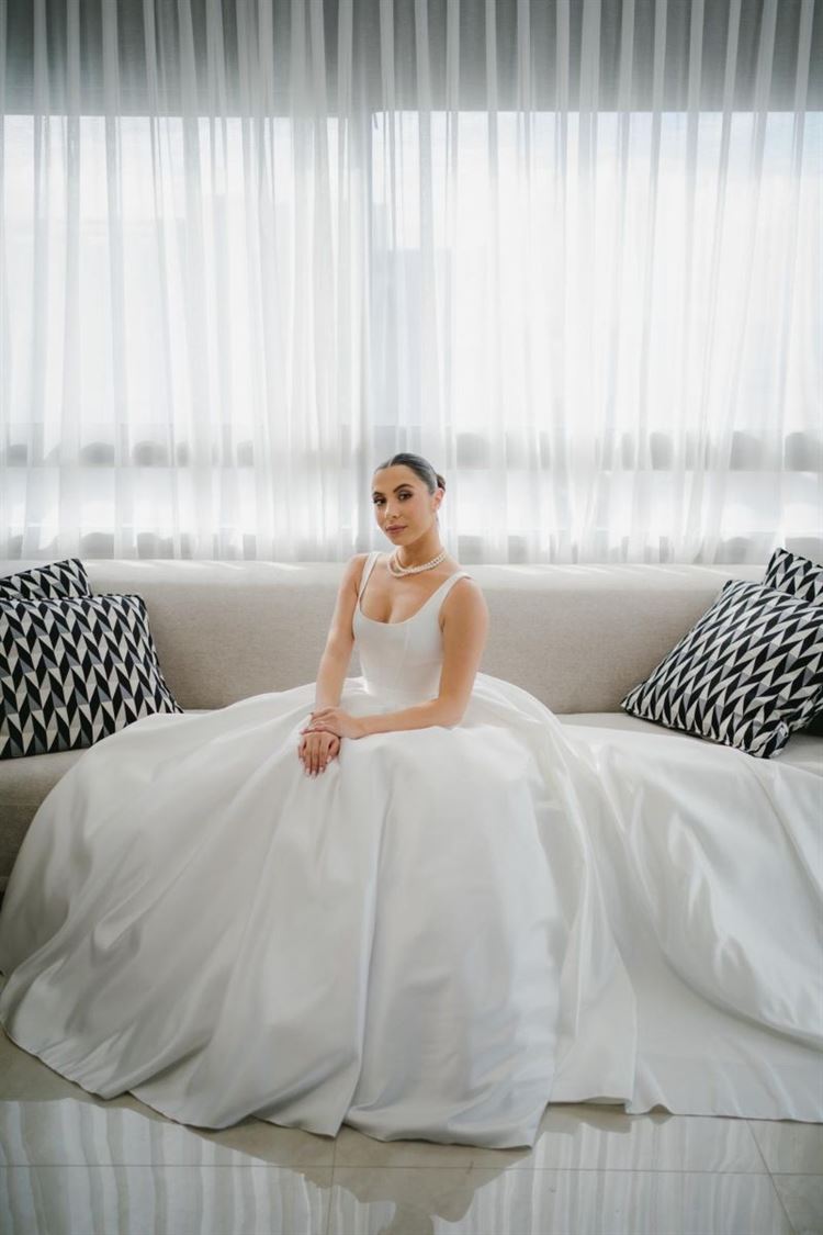 שמלה ראשונה (צילום: יוני משיח)