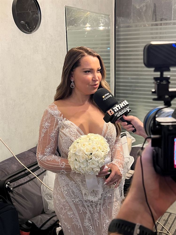 הכי יפה בעולם: מעצבת שמלות הכלה ג'ולי וינו התחתנה 2