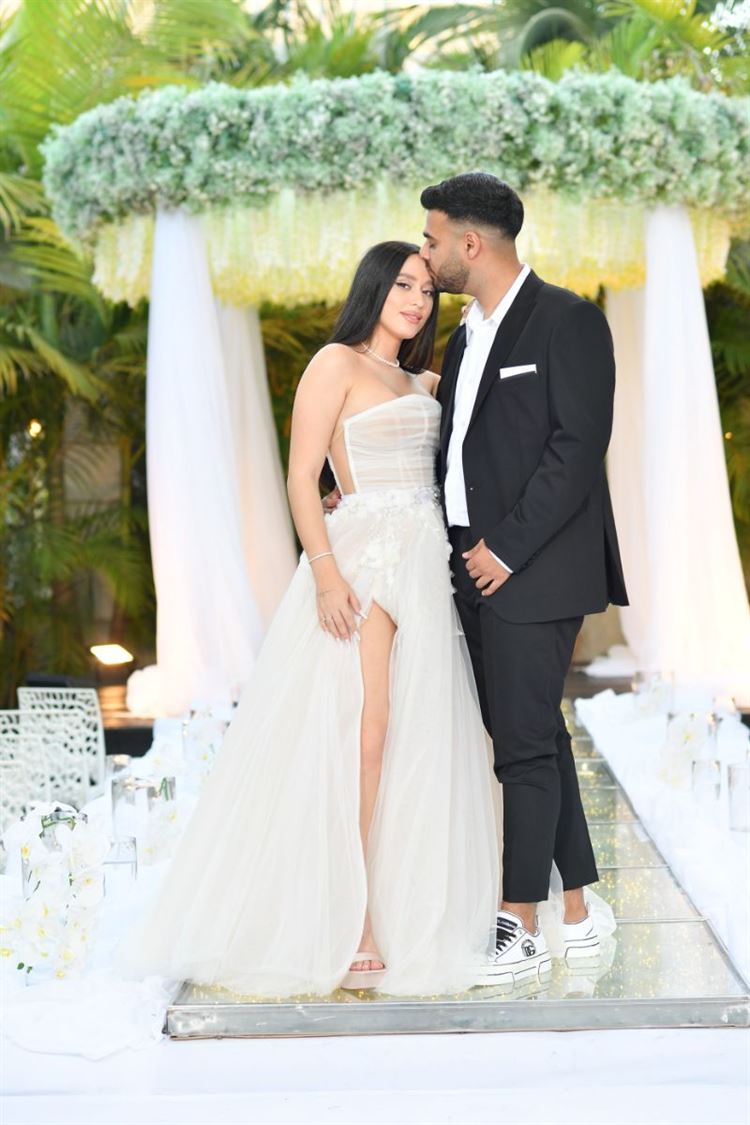 צילום: avi red camera