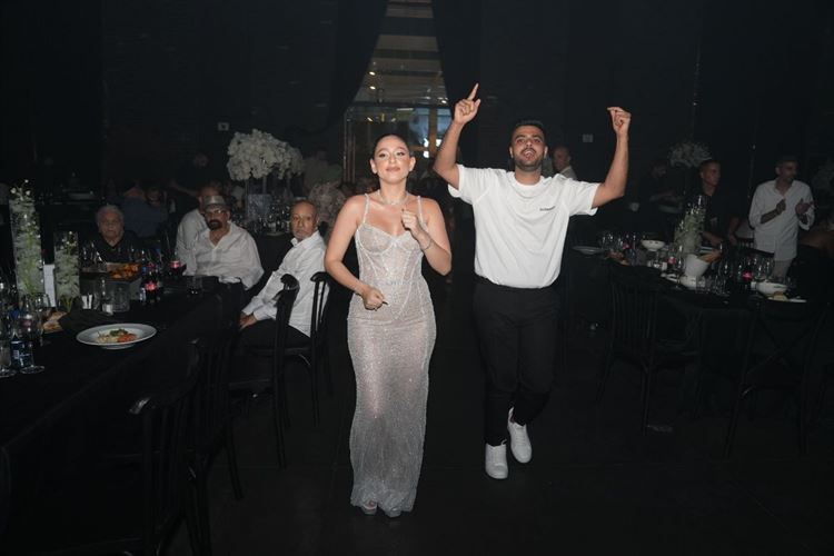 צילום: avi red camera