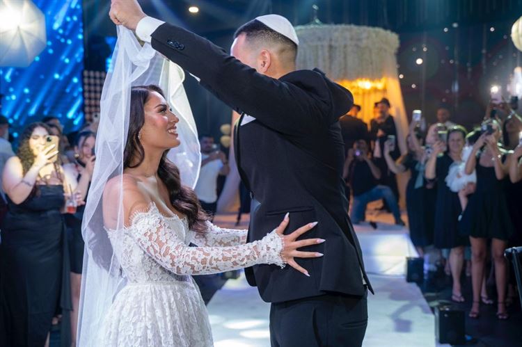 צילום: אוהד אבוקסיס