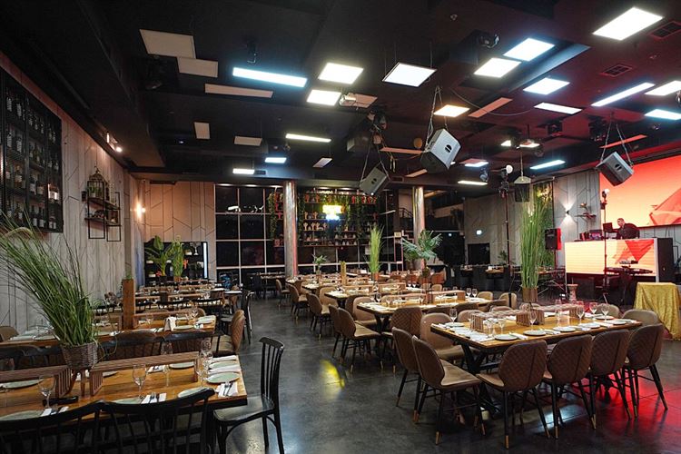 הקסם שבאינטימיות: מה הופך אירועים קטנים לבלתי נשכחים 5