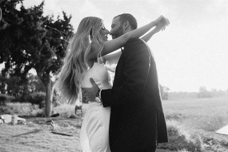 סשה וקייט - THEBEKHIT PHOTOGROPHY