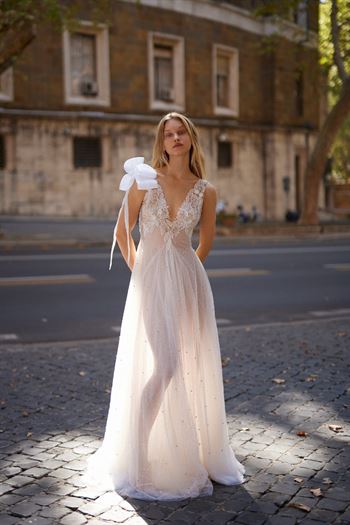 ליז מרטינז Bella Donna