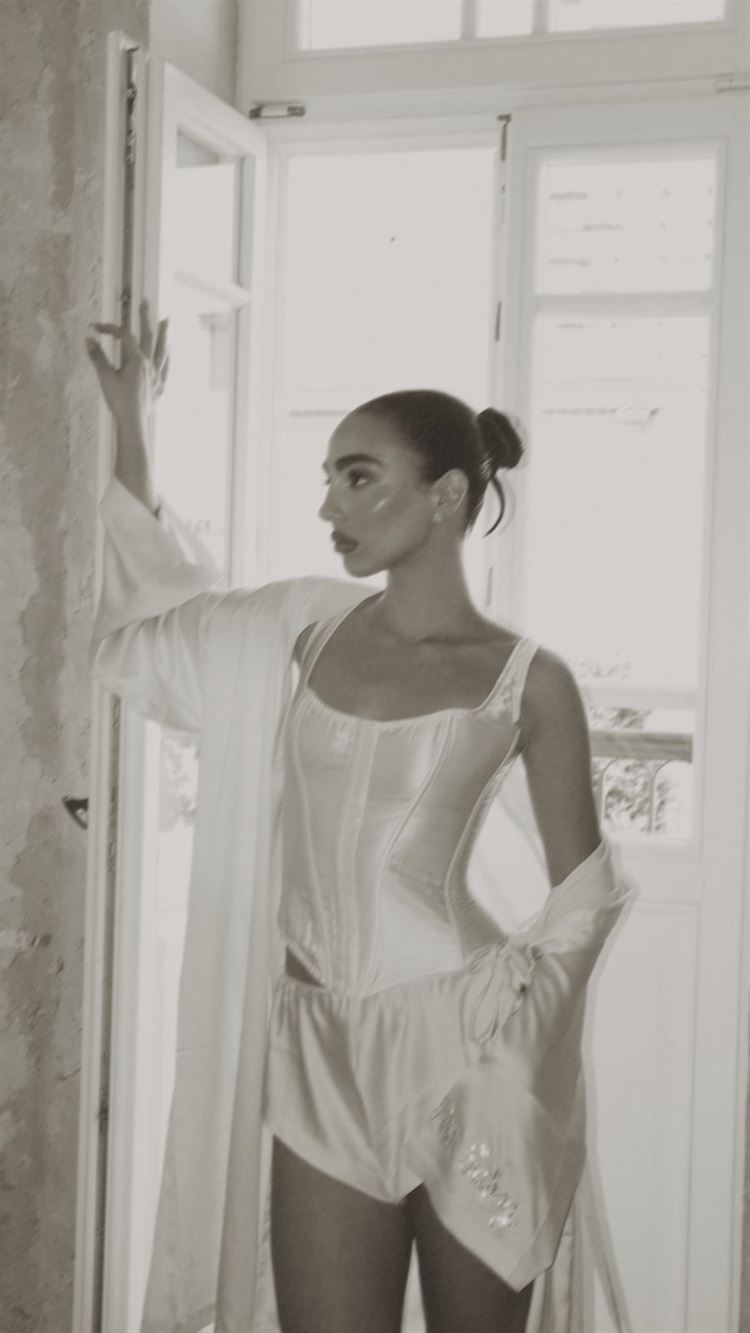 צילום:  white code social