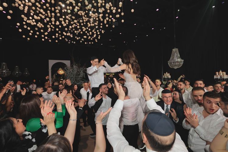 צילום: סטודיו אגדה, רועי חזיזה