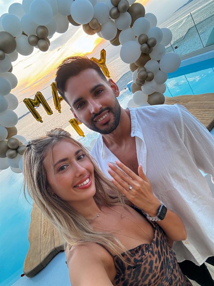 הצעת הנישואין במיקונוס